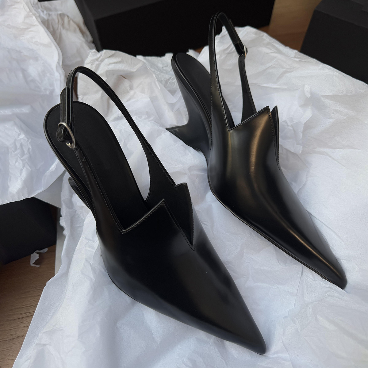 Женские туфли-лодочки с V-обра – обзор и цена Formal Women Daily Wear Sandals